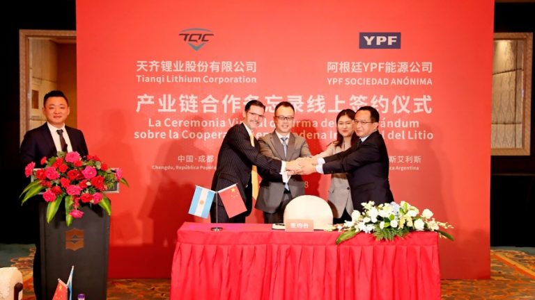 YPF industrializará el litio junto a una empresa china