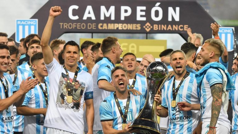 Racing le ganó a Boca y se llevó el Trofeo de Campeones