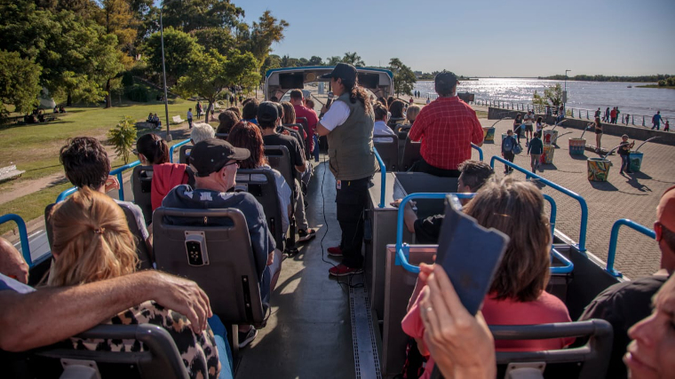 Paranaenses pueden participar de paseos y excursiones turísticas gratuitas por la ciudad