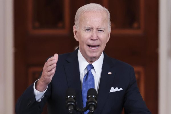 Biden anunció medidas para facilitar el aborto en EE.UU.