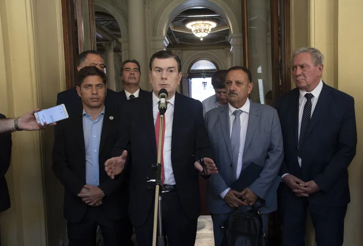 Fernández impulsa junto a algunos gobernadores el pedido de juicio político contra la Corte Suprema