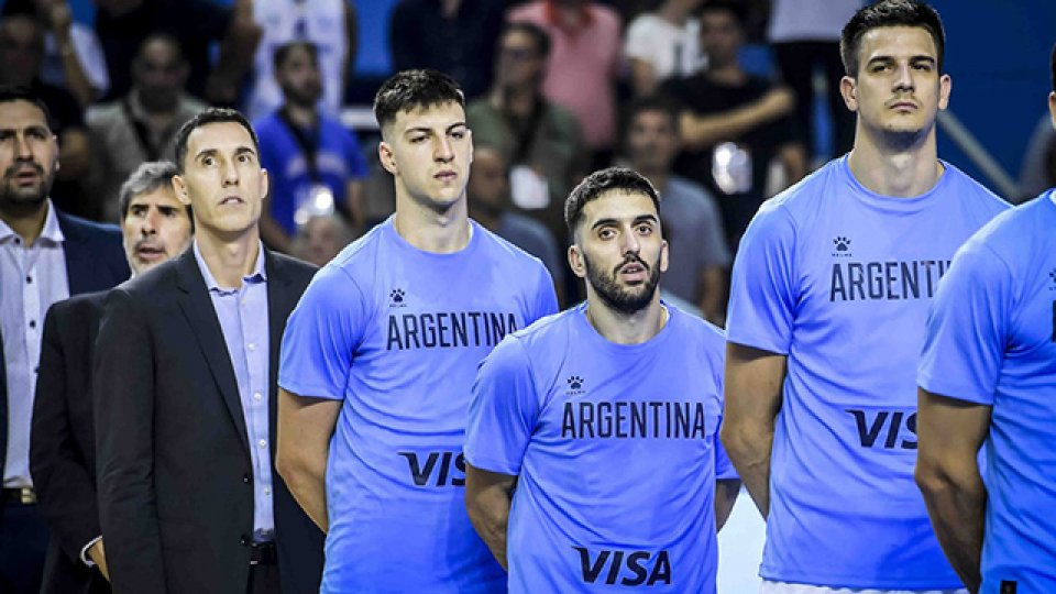 Campazzo expresó su “bronca y dolor” tras la caída que dejó sin mundial a Argentina