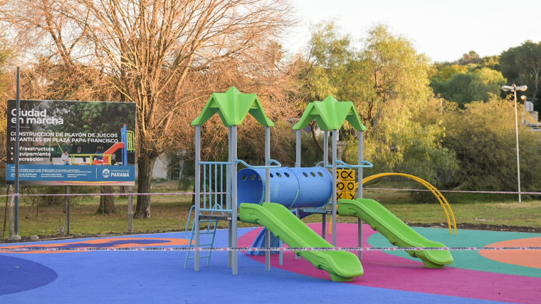 Licitaron la segunda etapa de la obra de playones de juegos para las infancias