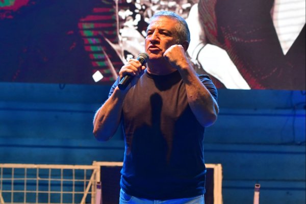 Urribarri formalizó el pedido ante el STJ para ser candidato a gobernador