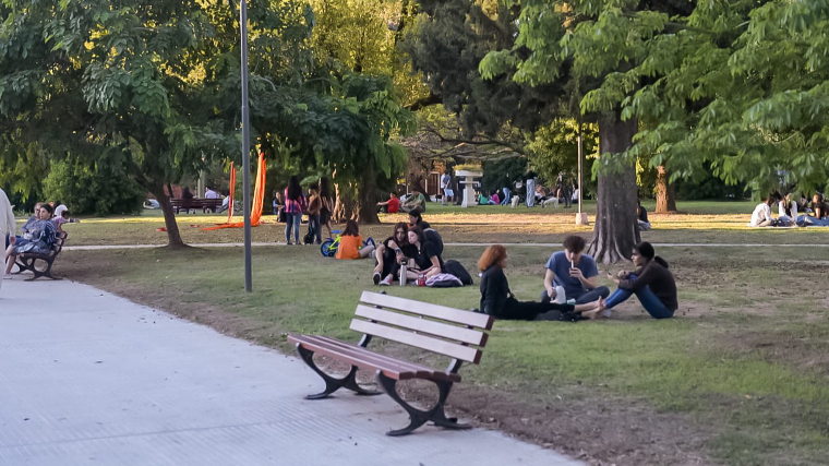 Inauguran la renovación de la plaza Sáenz Peña con variadas actividades para disfrutar