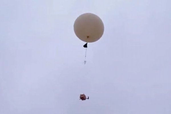 Un globo climatológico de la Nasa cayó en Santa Cruz