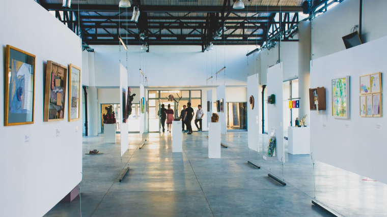Seleccionados en Poema Ilustrado y Artes Visuales para la exhibición de los Premios Municipales de Arte 2023