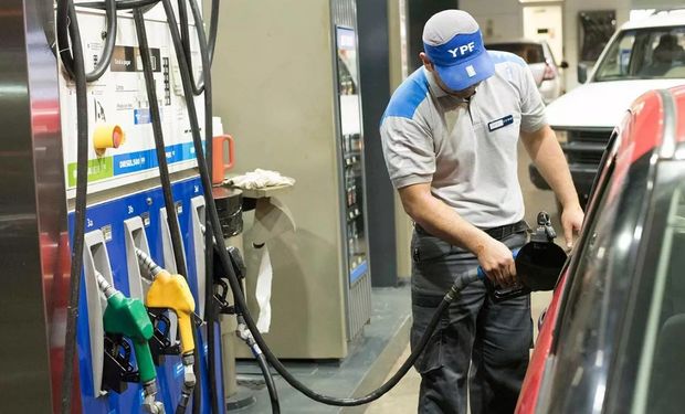 Shell, Axion e YPF aumentaron el precio de los combustibles en todo el país