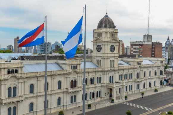 Con aumentos, el viernes comienza el cronograma de pagos de la administración pública provincial