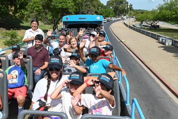 Gurises de las colonias de vacaciones municipales se sumaron al programa turístico “Descubrí Paraná”