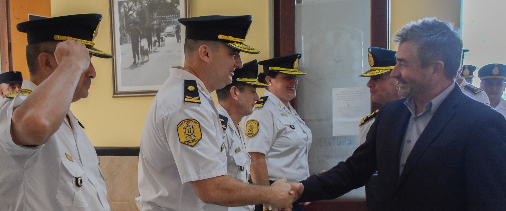 Roncaglia puso en funciones a nuevas autoridades departamentales de la Policía