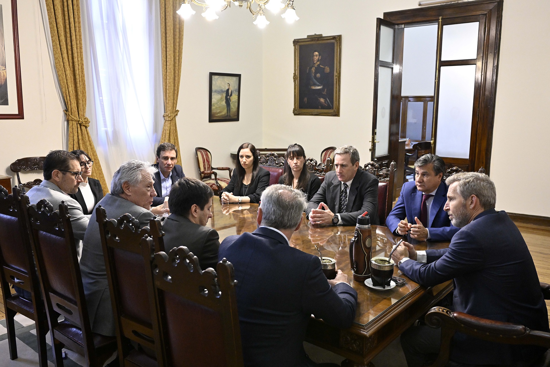 Con referentes del BID, Frigerio analizó el avance del programa de saneamiento del río Uruguay