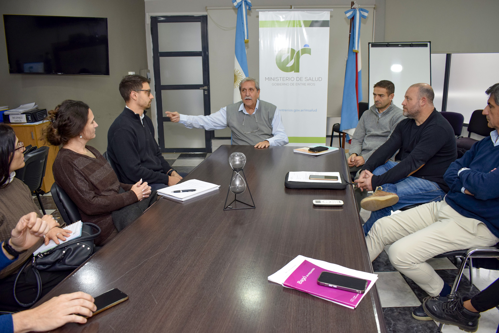 Autoridades sanitarias trabajan en la jerarquización de los hospitales de salud mental de la provincia